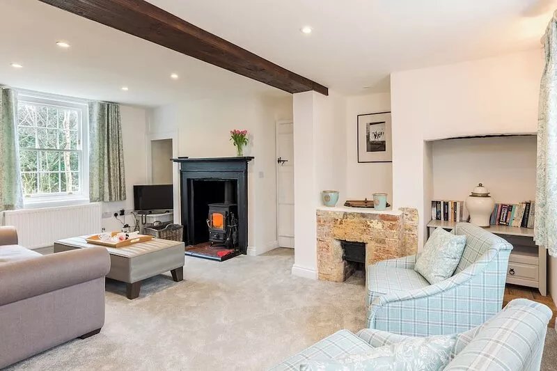 4 bedroom accommodation in Boldre, near Lymington