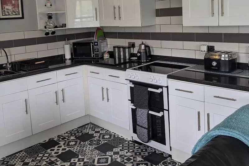 Canol Cae Cottage Jasmine in Penrhyndeudraeth near Porthmadog. Pet Friendly.