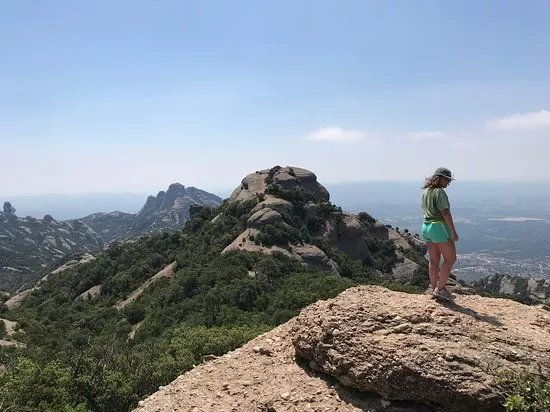 ONE LIFE HIKE IT | Hiking & Walking Tours Girona, Costa Brava, Barcelona and Pyrenees