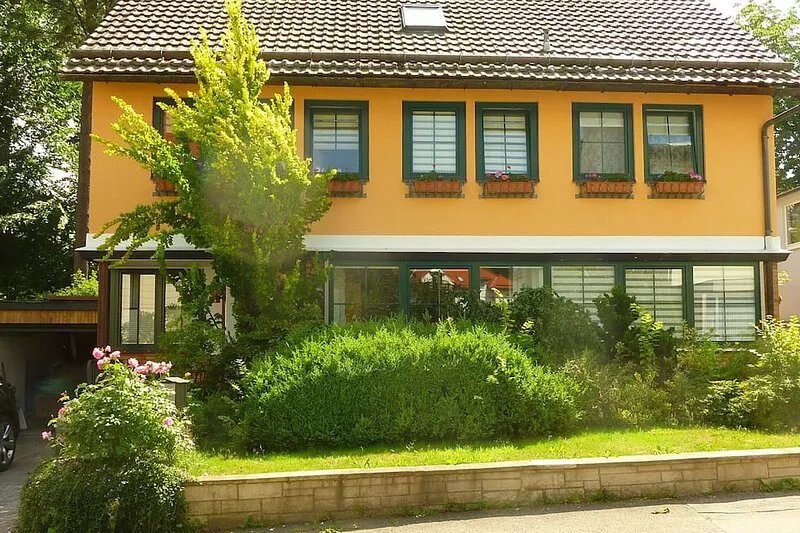 Central to all leisure activities, everything can be reached in a few minutes